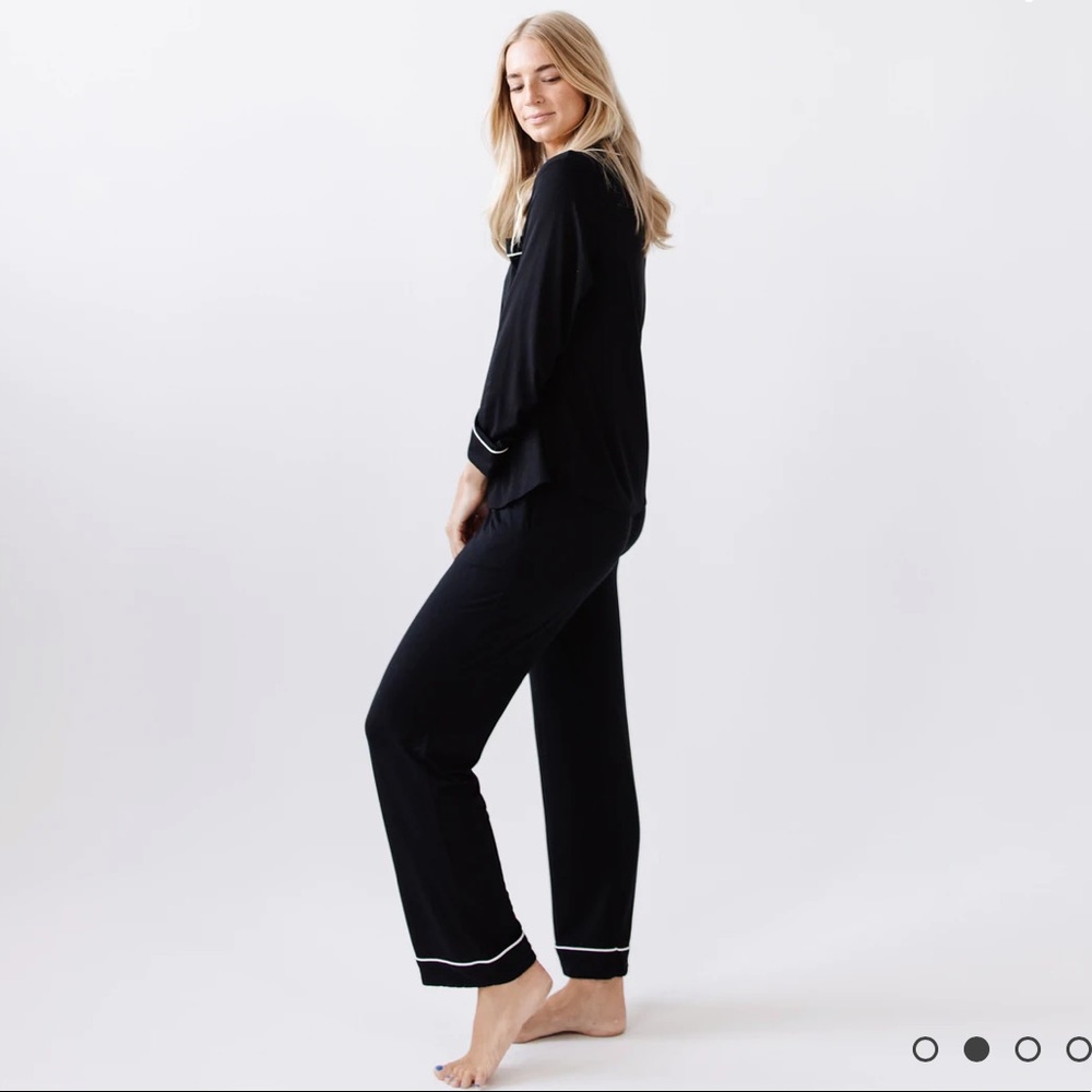 NWT Cozy Earth Black Pajamas